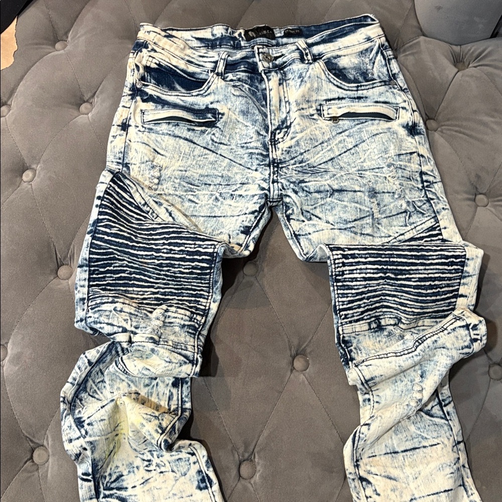 Boy's Slim Straight Light Blue Acid Wash Jeans